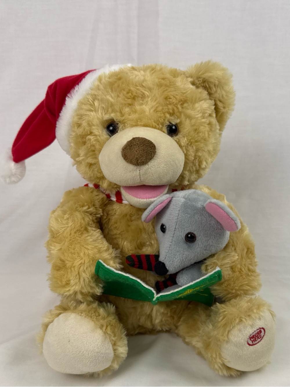 Storytelling Bear with Mouse Twas the Night Before Christmas